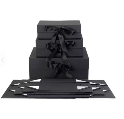 กล่องของขวัญแต่งงานย่อยสลายได้ Debossing Magnetic Cardboard Box Recyclable