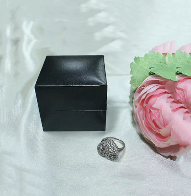 กล่องใส่เครื่องประดับหนังเทียม PU สวยหรู ISO9001