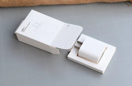 PMS Usb Charger Data Cable กล่องบรรจุภัณฑ์ Greaseproof Debossing