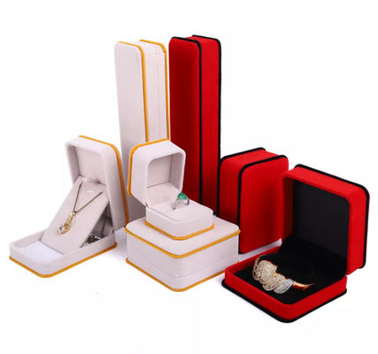 OEM แหวน สร้อยคอ กล่องบรรจุภัณฑ์ กล่องเครื่องประดับกำมะหยี่สีชมพู ISO9001